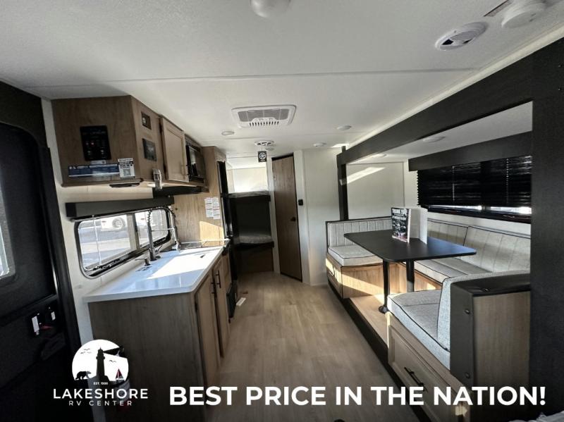 2025 Forest River Cherokee Wolf Pup Black Label 17, $ 42,699