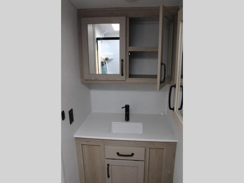 2025 Forest River Rockwood Geo Pro G19FD, $ 34,291