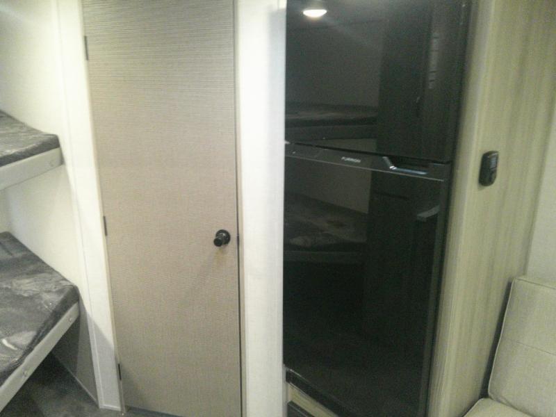 2025 Forest River Salem FSX 266BHLE, $ 34,612