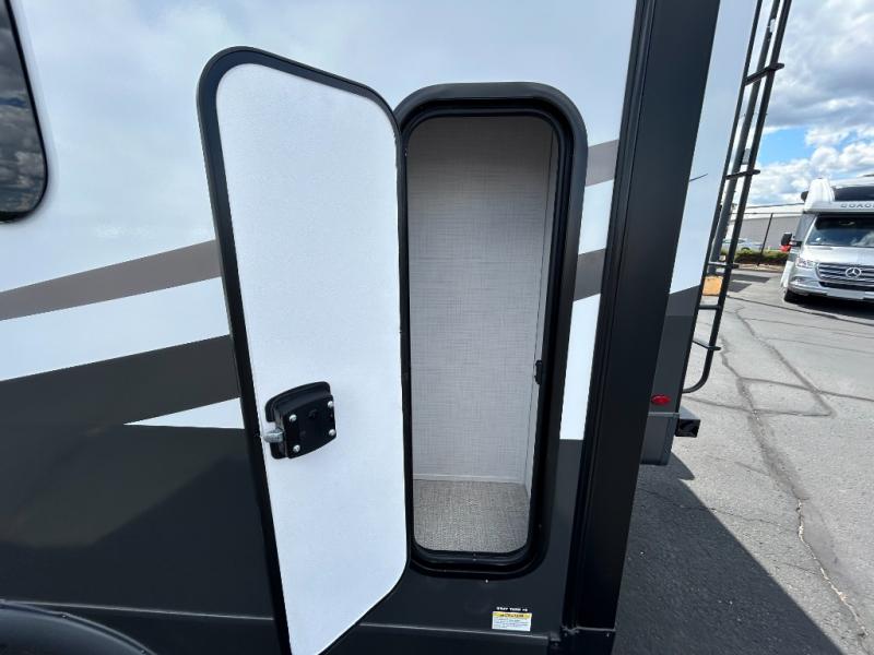 2025 Forest River Rockwood Mini Lite 2515S, $ 45,990