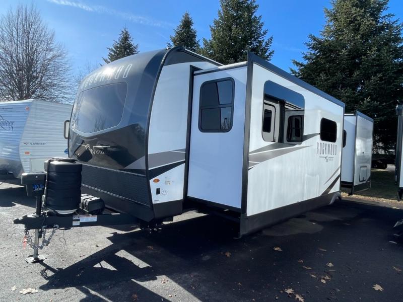2025 Forest River Rockwood Ultra Lite 2608BS, $ 53,990