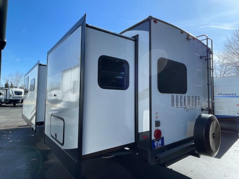 2025 Forest River Rockwood Ultra Lite 2608BS, $ 53,990