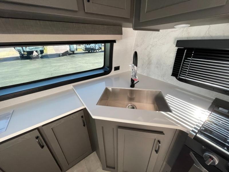 2025 Forest River Rockwood Ultra Lite 2608BS, $ 53,990