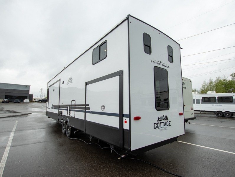 2025 Forest River Cedar Creek Cottage 40CDL, $ 114,484