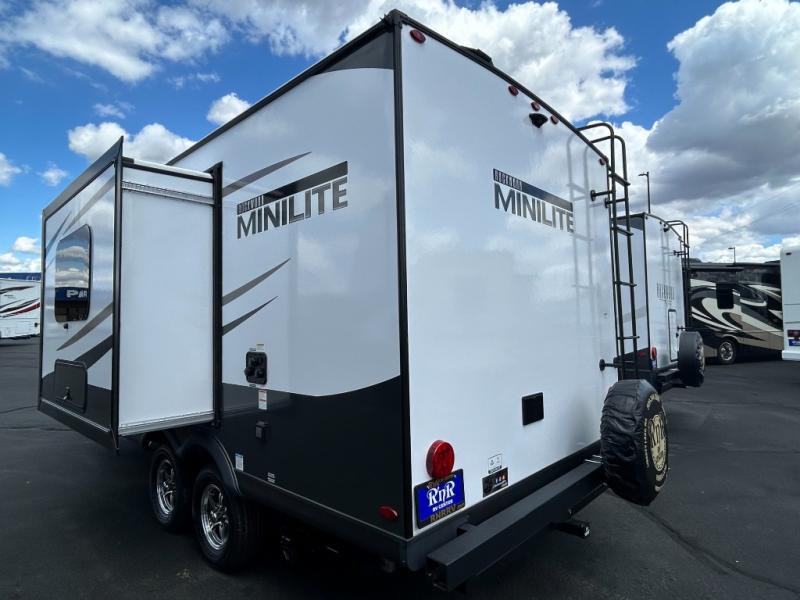 2025 Forest River Rockwood Mini Lite 2109S, $ 39,990