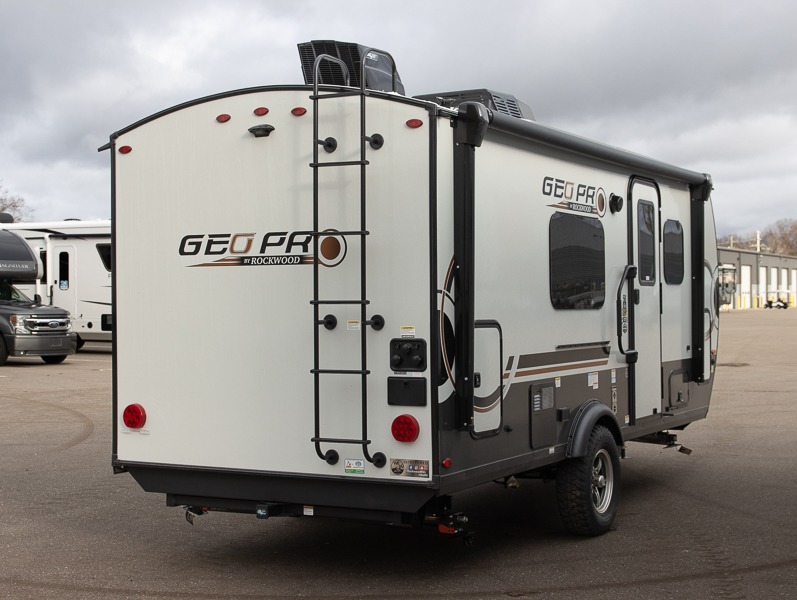2025 Forest River Rockwood Geo Pro G19FD, $ 34,175