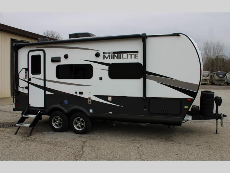 2025 Forest River Rockwood Mini Lite 2109S, $ 28,990