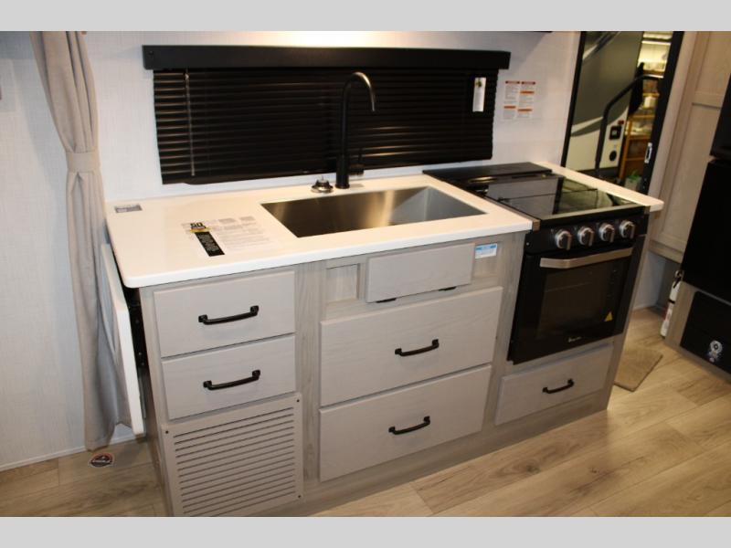 2025 Forest River Rockwood Mini Lite 2109S, $ 28,990