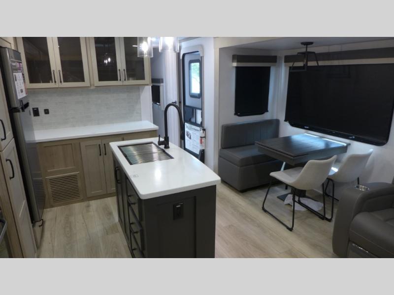 2025 Forest River Flagstaff Classic 832IKRL, $ 76,388