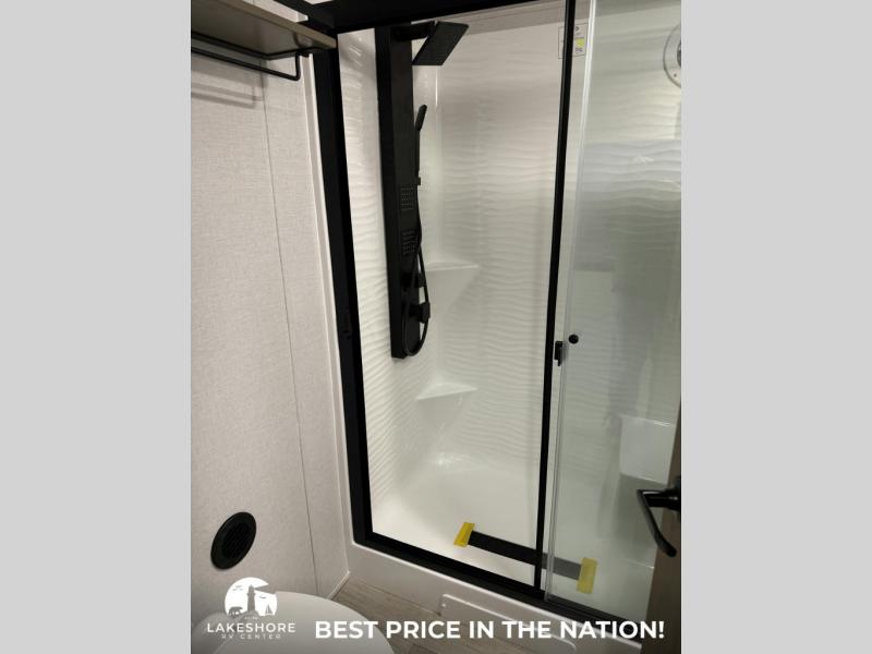 2025 Forest River Wildwood Grand Lodge 42VERANDA, $ 72,990