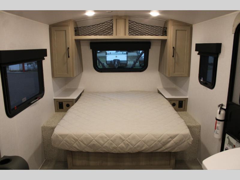 2025 Forest River Flagstaff E-Pro E20FBS, $ 36,898