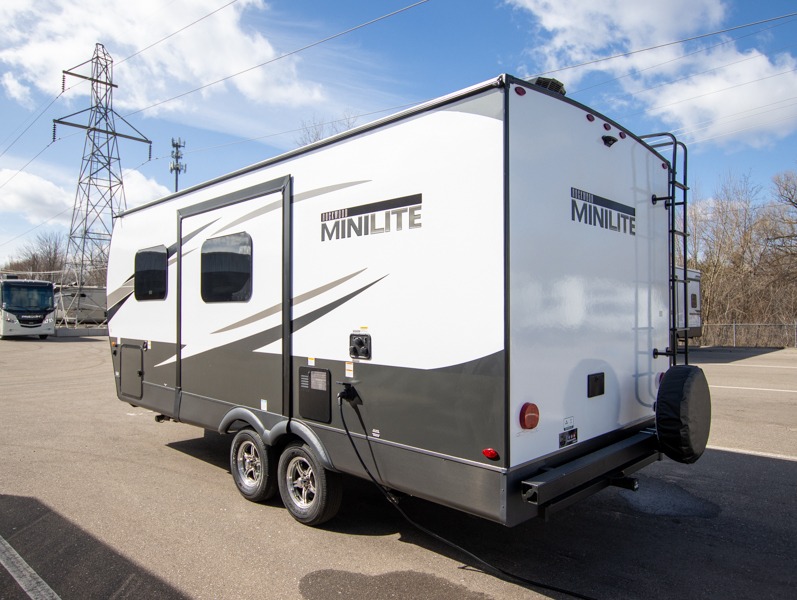 2025 Forest River Rockwood Mini Lite 2205S, $ 47,243