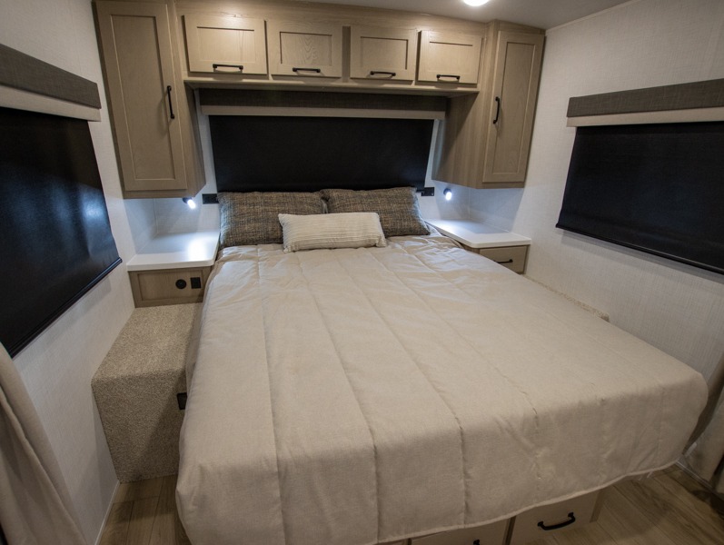 2025 Forest River Rockwood Mini Lite 2205S, $ 47,243