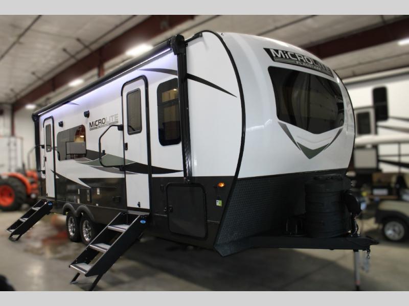2025 Forest River Flagstaff Micro Lite 25SRK, $ 51,547