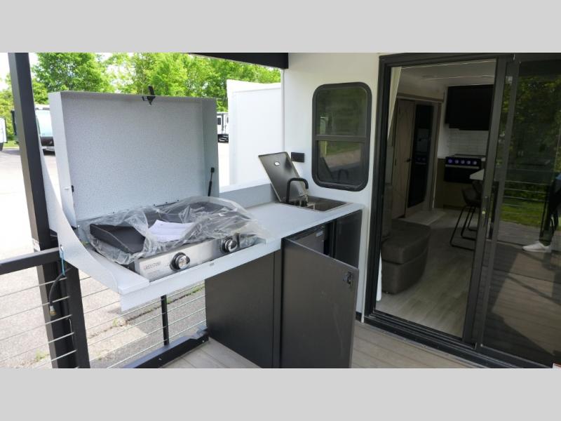 2025 Forest River Salem 32VERANDA, $ 65,996