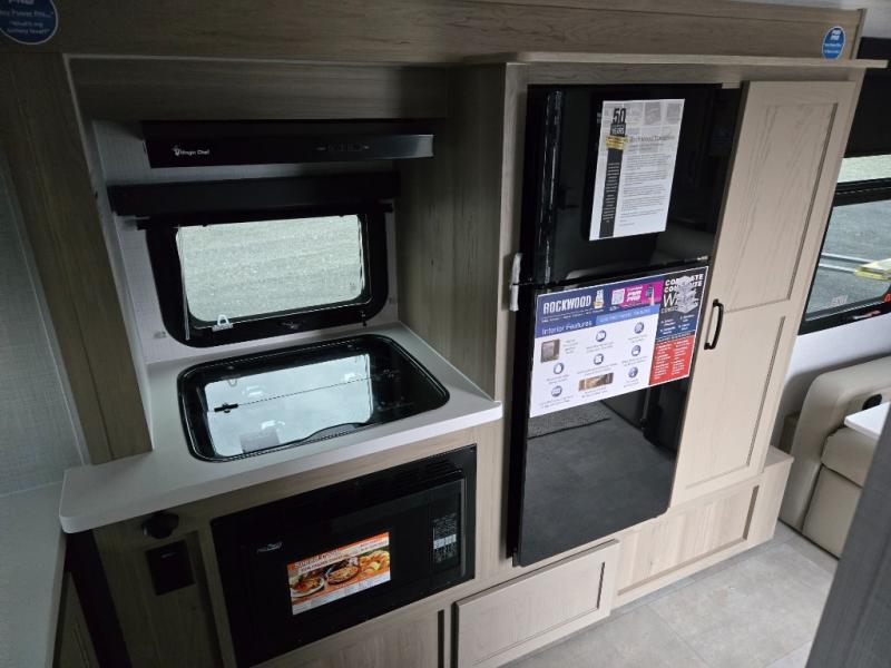 2025 Forest River Rockwood Geo Pro G20FBS, $ 34,295