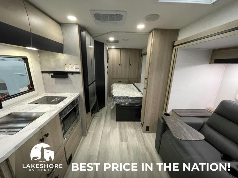 2025 Forest River Sunseeker MBS 2400DSB, $ 188,421