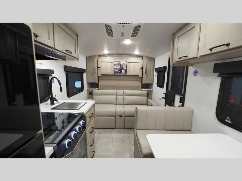 2025 Forest River Rockwood Geo Pro G19FD, $ 33,703