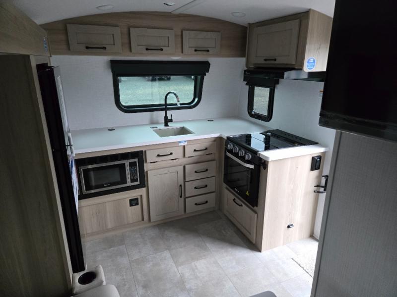 2025 Forest River Rockwood Geo Pro G20FK, $ 37,990