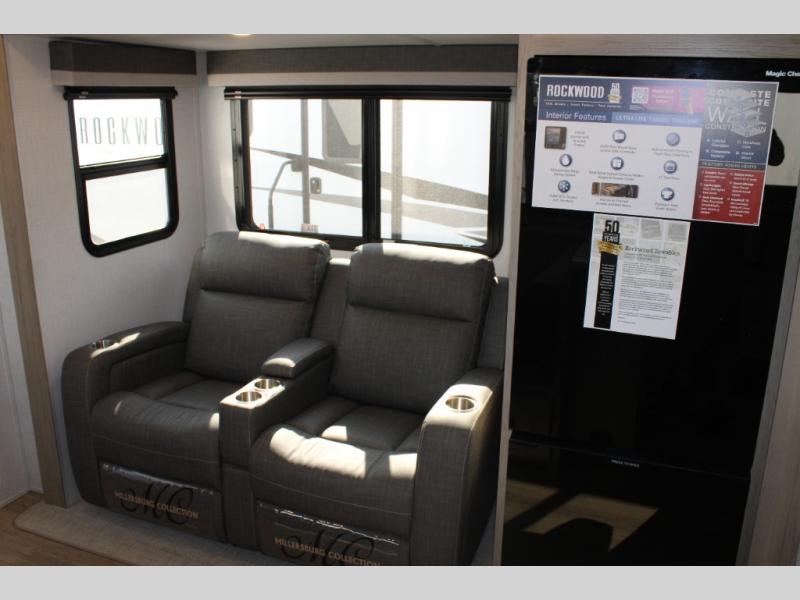 2025 Forest River Rockwood Ultra Lite 2619FK, $ 59,205