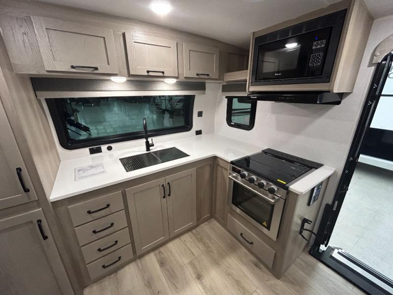 2025 Forest River Rockwood Mini Lite 2516S, $ 47,990