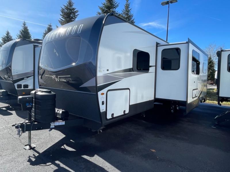 2025 Forest River Rockwood Ultra Lite 2706BH, $ 53,990
