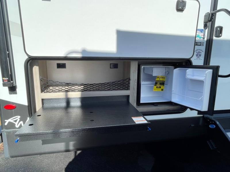 2025 Forest River Rockwood Ultra Lite 2706BH, $ 53,990