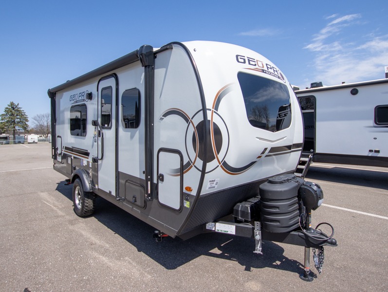 2025 Forest River Rockwood Geo Pro G19FD, $ 34,175