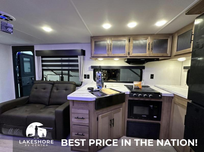 2025 Forest River Cherokee Grey Wolf 26SS, $ 46,905