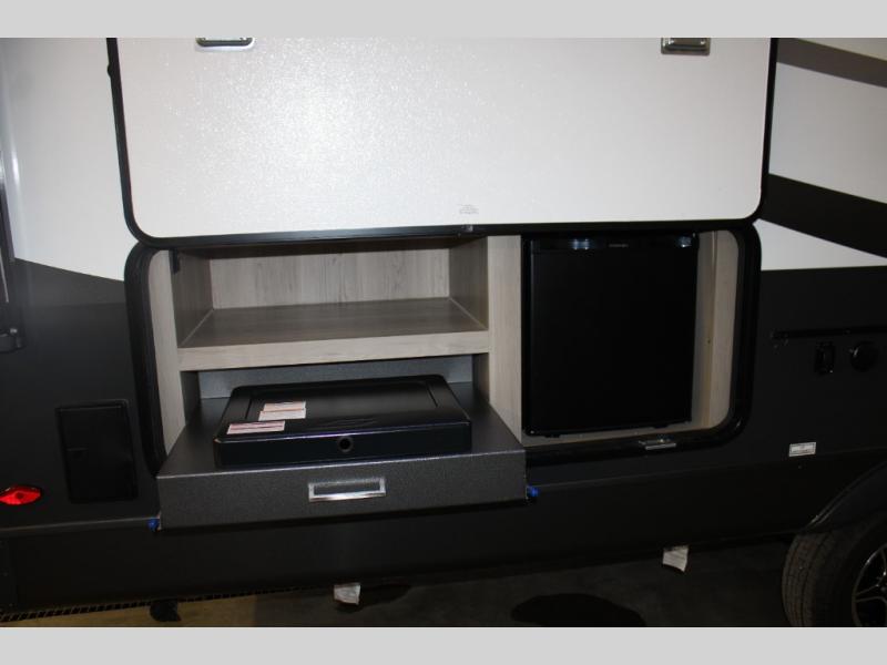 2025 Forest River Rockwood Mini Lite 2509S, $ 49,503