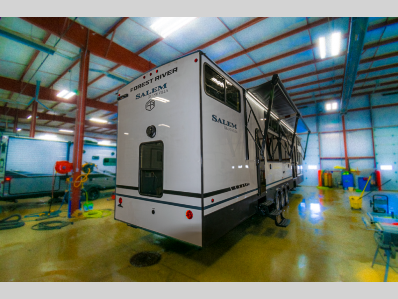 2025 Forest River Salem Grand Villa 44VIEW, $ 111,144