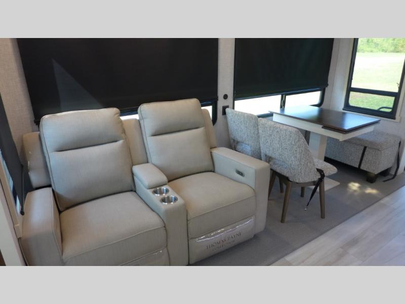 2025 Forest River Cedar Creek Cottage 40CDL, $ 114,531