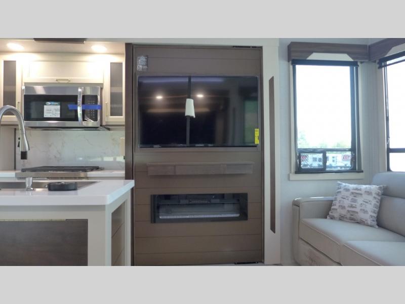 2025 Forest River Cedar Creek Cottage 40CDL, $ 114,531