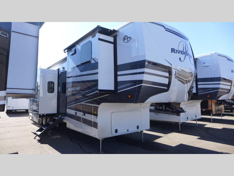2025 Forest River Riverstone 421FK, $ 206,597