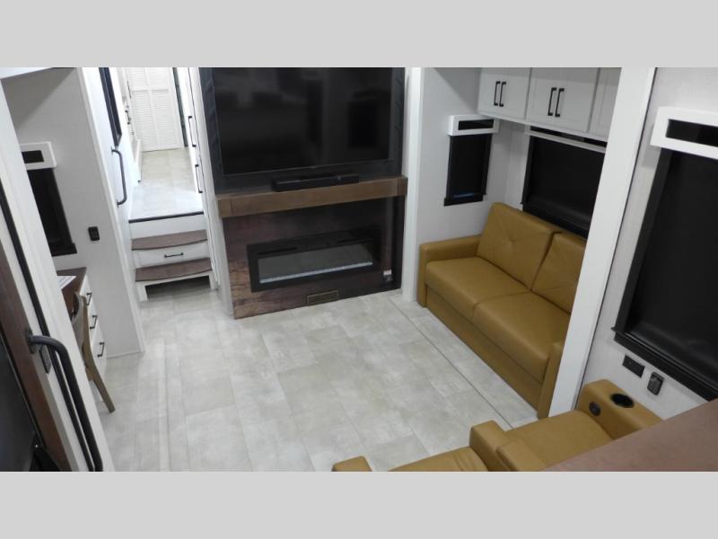 2025 Forest River Riverstone 421FK, $ 206,597