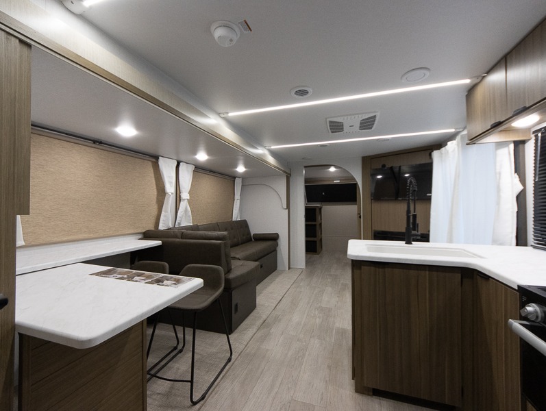 2025 Forest River Salem 36VBDS, $ 57,572