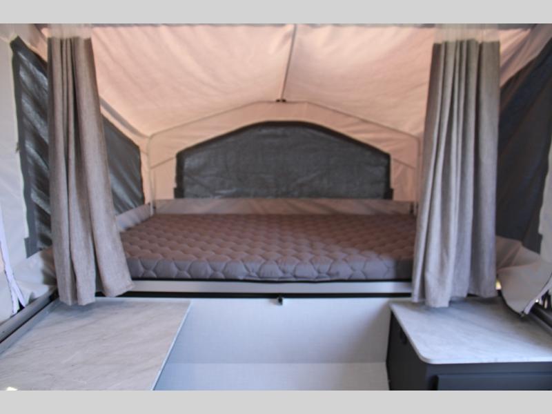 2025 Forest River Flagstaff Off The Ground F141OTG, $ 0