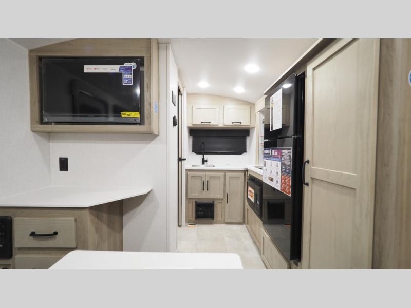 2025 Forest River Rockwood Geo Pro G15FBS, $ 34,720
