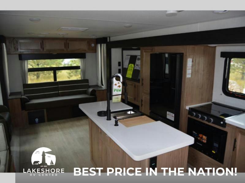 2025 Forest River Cherokee Black Label 274WKBL, $ 59,856