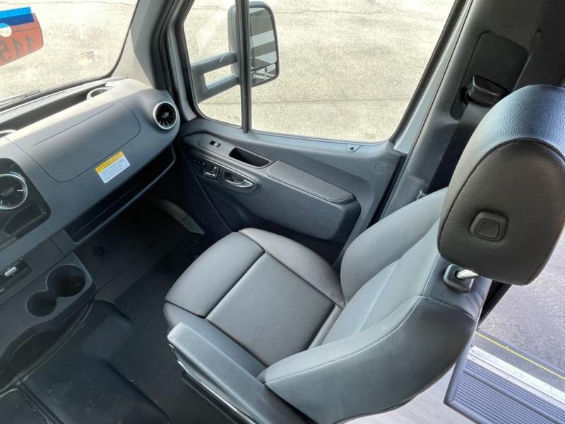 2024 Forest River Forester 2401T MBS, $ 124,990