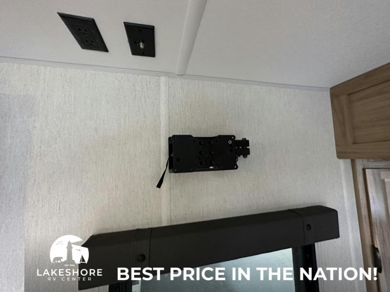 2024 Forest River Cherokee Wolf Pup 16KHW, $ 43,600