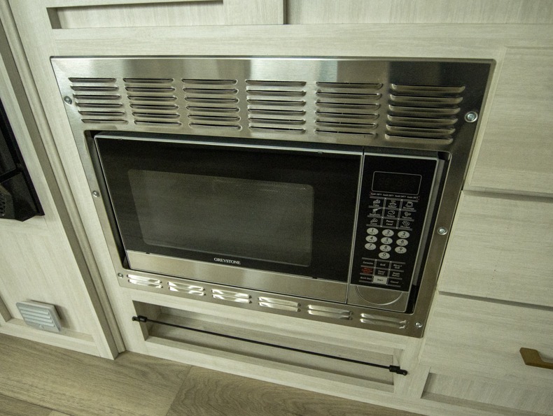 2024 Forest River Surveyor Legend 19RBLE, $ 0