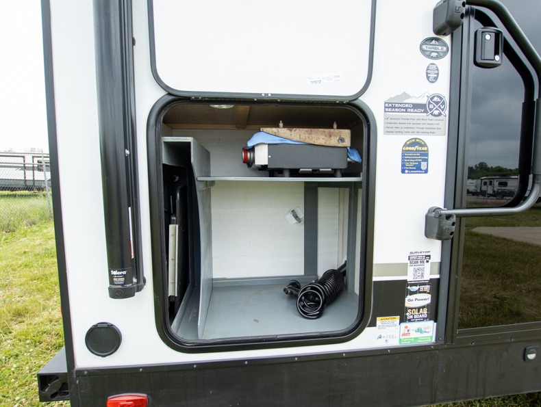 2024 Forest River Surveyor Legend 19RBLE, $ 0