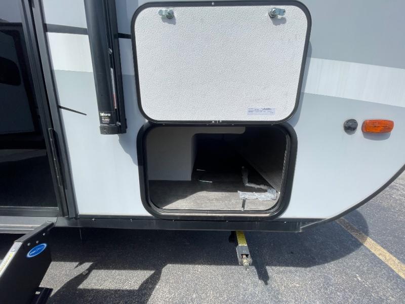 2024 Forest River Wildwood FSX 178BHSK, $ 36,625