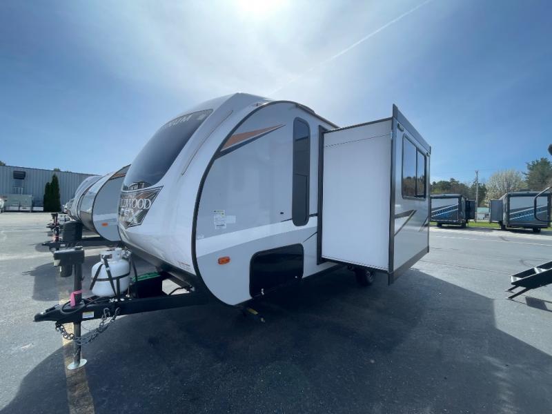 2024 Forest River Wildwood FSX 178BHSK, $ 36,625