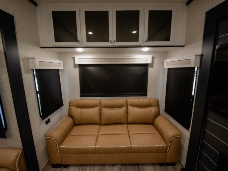 2024 Forest River Cedar Creek Experience 3425RL, $ 101,711