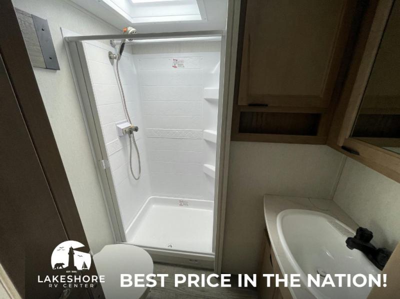 2024 Forest River Cherokee Arctic Wolf 23MLE, $ 43,975