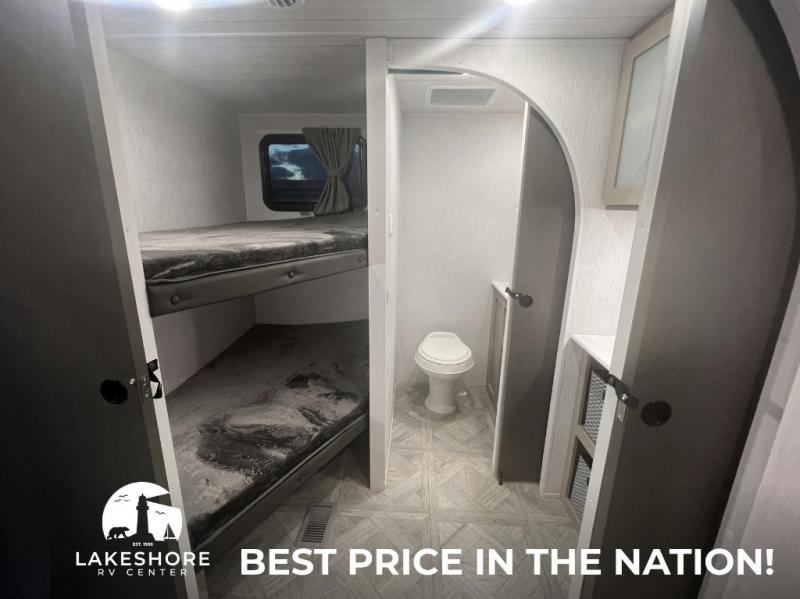 2024 Forest River Wildwood 29BDB, $ 52,909