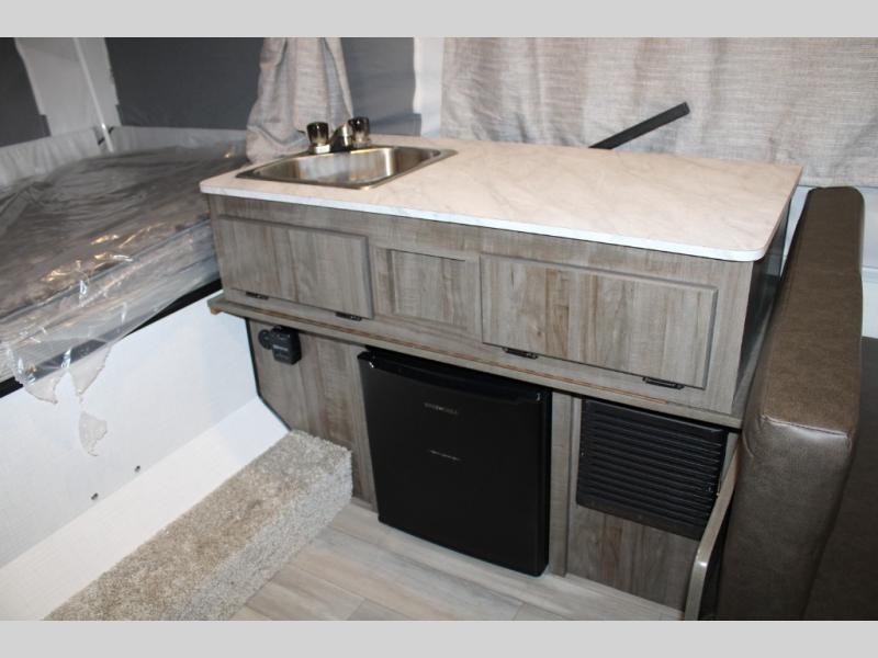 2024 Forest River Flagstaff Limited 206LTD, $ 16,171