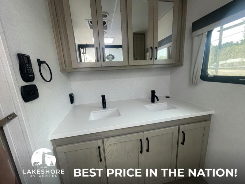 2024 Forest River Flagstaff Classic 826MBR, $ 64,791